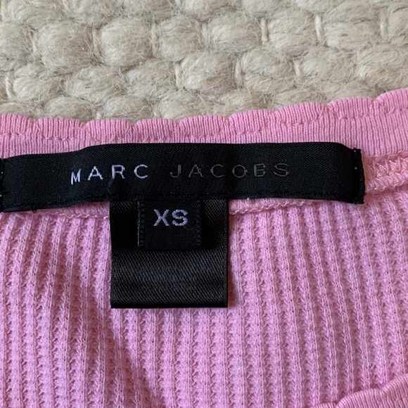 Marc Jacobs Cropped Pink T - Picture 2 of 6